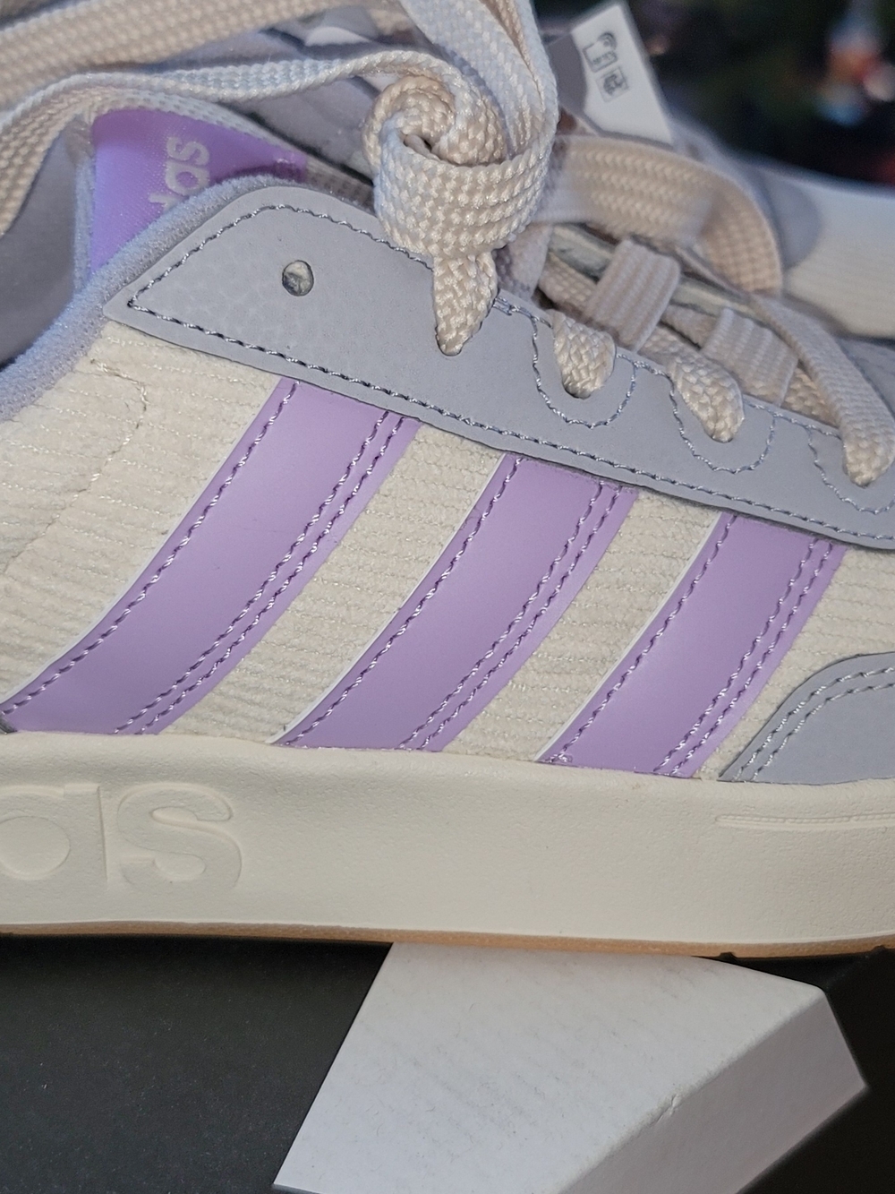 adidas Women's Lavender and Cream Retro Casual Sneakers - Picture 5 of 9